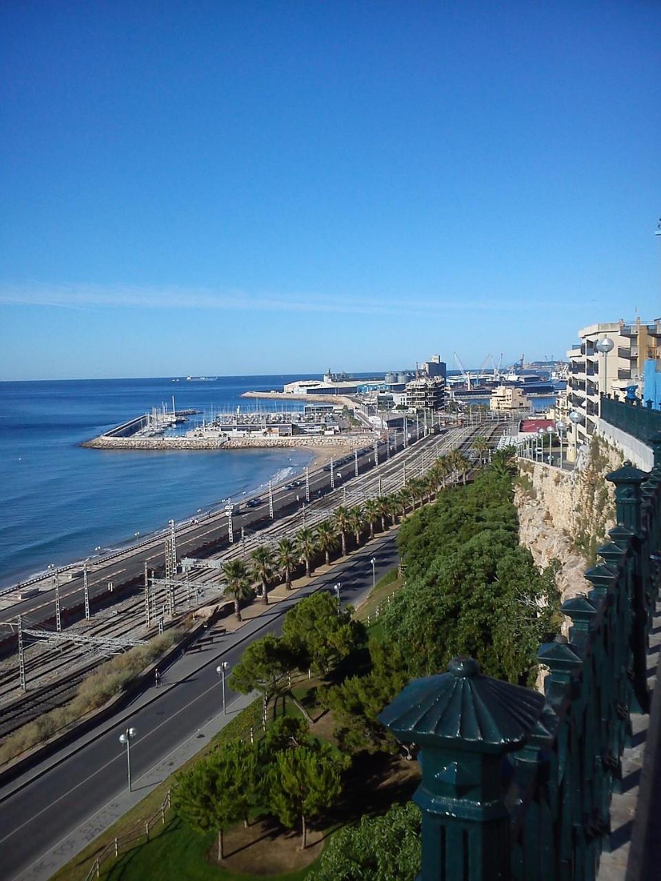 Apartment 13199, Next To The Beach In The Sun, Building Dms-2 Ла Пинеда Екстериор снимка